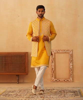 Jompers Men Kurta Pyjama Set