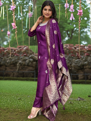Tasrika Women Kurta Pant Dupatta Set