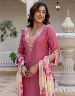 Skylee Women Kurta Pant Dupatta Set