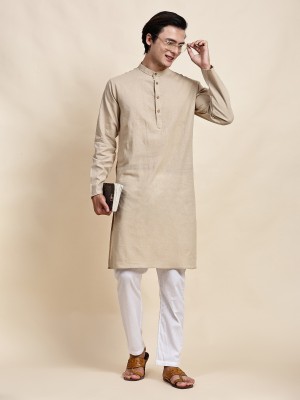 SKAVIJ Men Kurta Pyjama Set