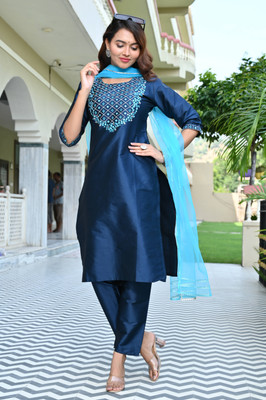 v tradition Women Kurta Pant Dupatta Set