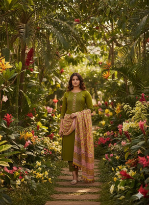 Lavyaa fashion Women Kurti Pant Dupatta Set