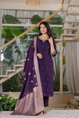 AKSHUNA Women Kurti Pant Dupatta Set