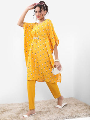 Vishudh Women Kaftan Pant Set