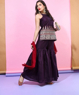 Vishudh Women Kurta Sharara Set