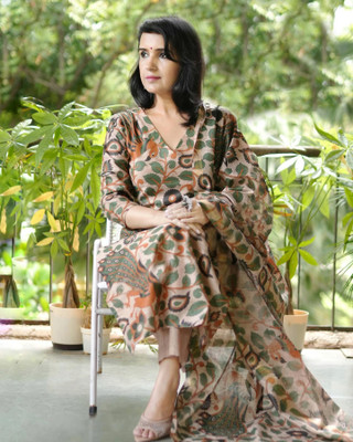Anni Designer Women Kurta Pant Attached Dupatta Set