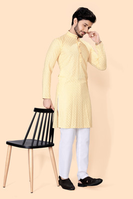 Metro Traders Men Abstract Straight Kurta(Yellow)