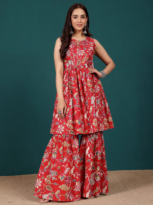Varanga Women Kurta Sharara Set