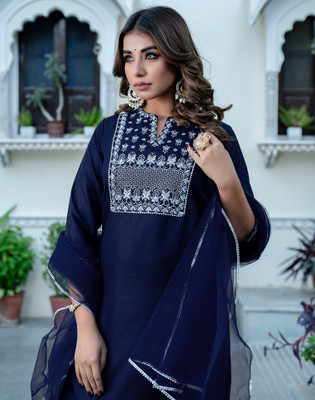 Skylee Women Kurta Pant Dupatta Set