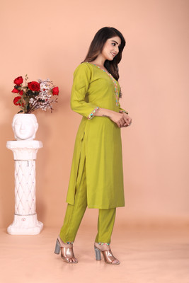 SHYAM TEX Women Kurti Pant Set