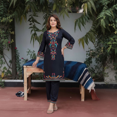 Chafi Collection Women Kurti Pant Set