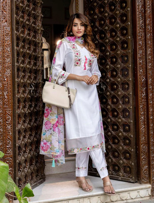 DVKFASHION Women Kurti Pant Dupatta Set