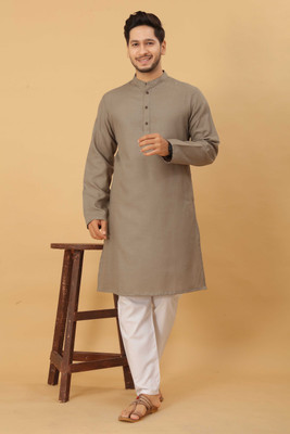 ODD by Poshaak Men Solid Straight Kurta(Grey)