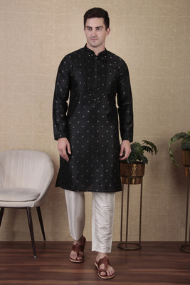 Koshin Men Kurta Pyjama Set