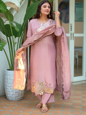 Tasrika Women Kurta Pant Dupatta Set
