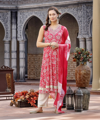 Stylum Women Kurta Pant Dupatta Set