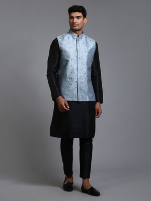 VM Men Kurta Pyjama Ethnic Jacket Set