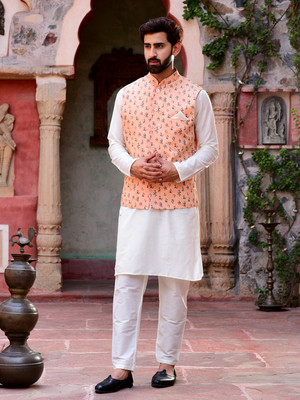 HOUSE OF DEYANN Men Kurta Pyjama Ethnic Jacket Set