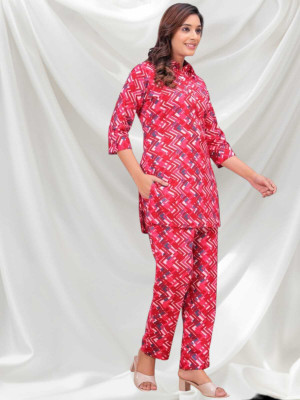 Gora Laxmi Women Kurta Pyjama Set