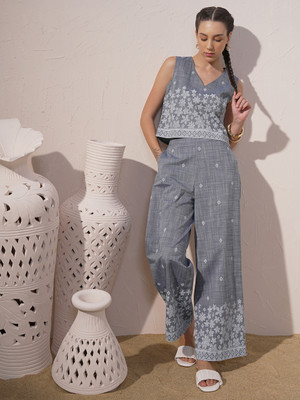 Vishudh Women Crop Top Palazzo Set