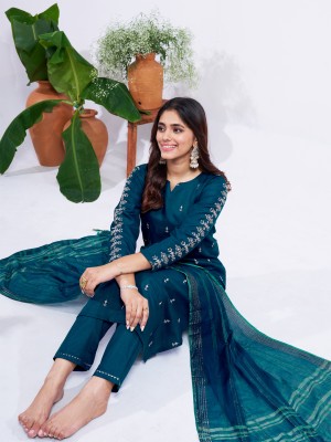 ARADHNA Women Kurta Pant Dupatta Set