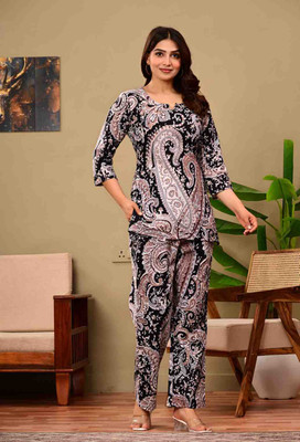 Yanvi Women Ethnic Top Pant Set