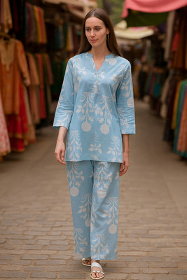 Nirvaan Women Kurta Pant Set