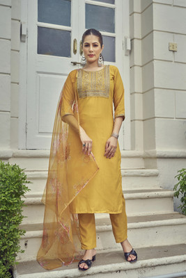 TRAHIMAM Women Kurti Pant Dupatta Set