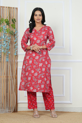 PRIYAGANI GARMENTS Women Kurta Patiala Set