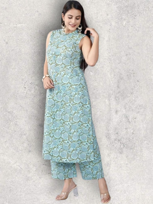 vedu Women Kurta Pyjama Set