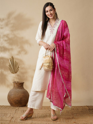 Globus Women Kurta Pant Dupatta Set