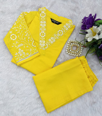 sirhon Women Kurti Pant Set