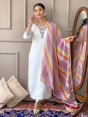 Tective Embroidered Kurta, Salwar & Dupatta Set