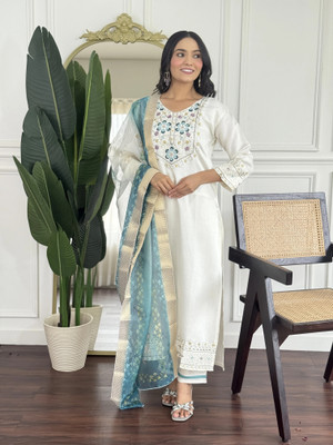 PILUDI Women Kurti Pant Dupatta Set