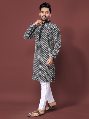 AKSHAT CREATION Men Kurta Pyjama Set