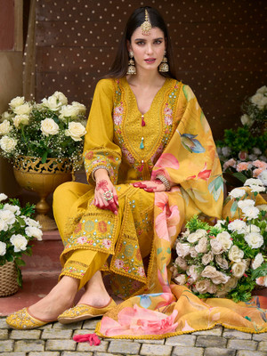 Indo Era Women Kurta Pant Dupatta Set