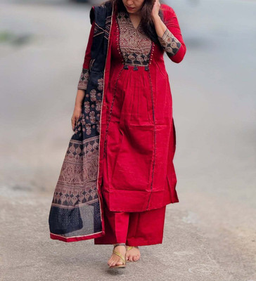 Gosriki Women Kurta Pant Dupatta Set