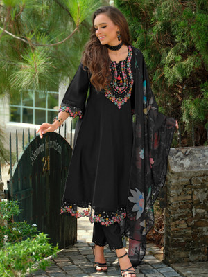 Indo Era Women Kurta Pant Dupatta Set
