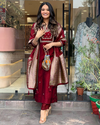 STAVROZ FASHION Printed Kurta, Trouser/Pant & Dupatta Set