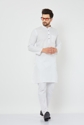ARMAAN ETHNIC Men Kurta Pyjama Set