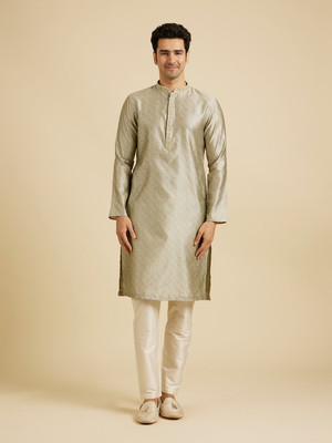 MANYAVAR Men Kurta Pyjama Ethnic Jacket Set