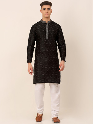 Jompers Men Kurta Churidar Set