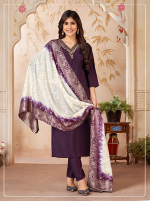 MISHNEE FASHION Women Kurti Pant Dupatta Set