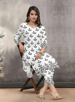 A H S HANDLOOMS Women Kurti Palazzo Set