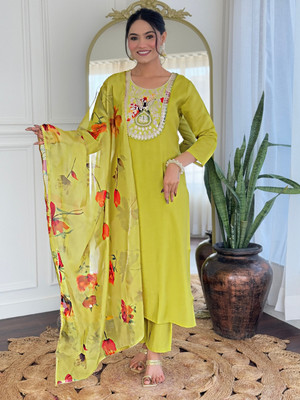 kiwastudio Embroidered Kurta, Trouser/Pant & Dupatta Set