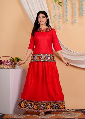 canvir Women Ethnic Top Skirt Set