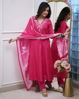 PURVAIYA CREATION Women Kurta Pant Dupatta Set