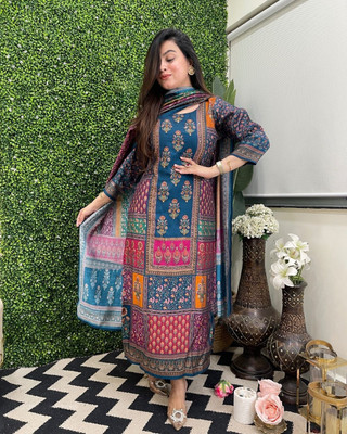 Gosriki Women Kurta Pant Dupatta Set