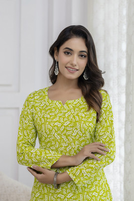 Sanvi Fashion Women Printed Straight Kurta(Green, White)