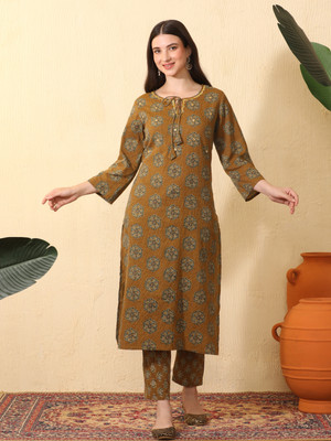 Sangria Women Kurta Pant Set